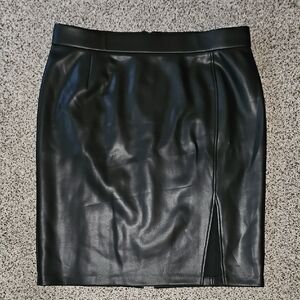 Elegant Black Faux Leather Lane Bryant Skirt 24? 3x
